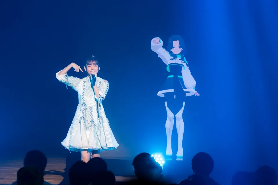 ナナニジ、ついにキャラクターと初共演！ソニーグループの最先端テクノロジーが叶えた夢のステージに大歓喜！