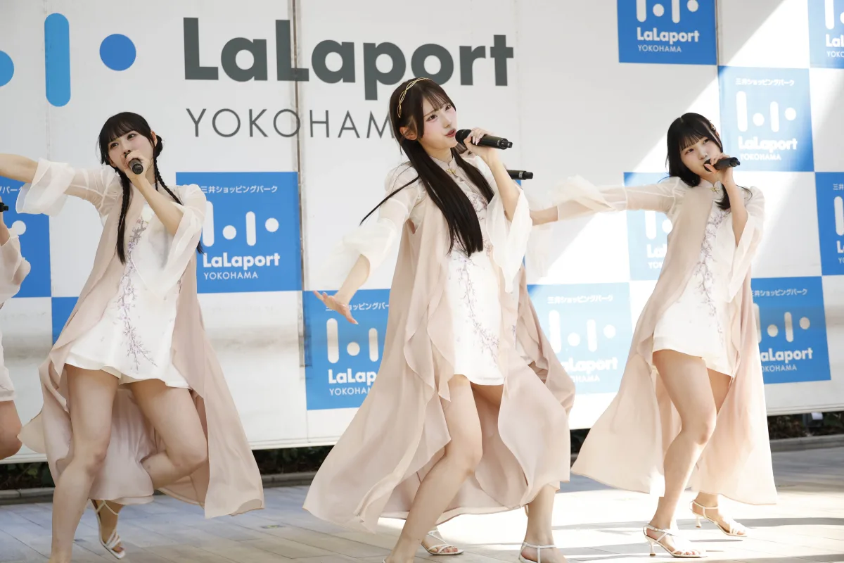 Rain Tree 4thデジタルシングル「君の居場所、僕の居場所」MUSIC VIDEO解禁！ 桜の花嵐の中舞い踊る7人 自分の居場所を探す彼女たちの物語