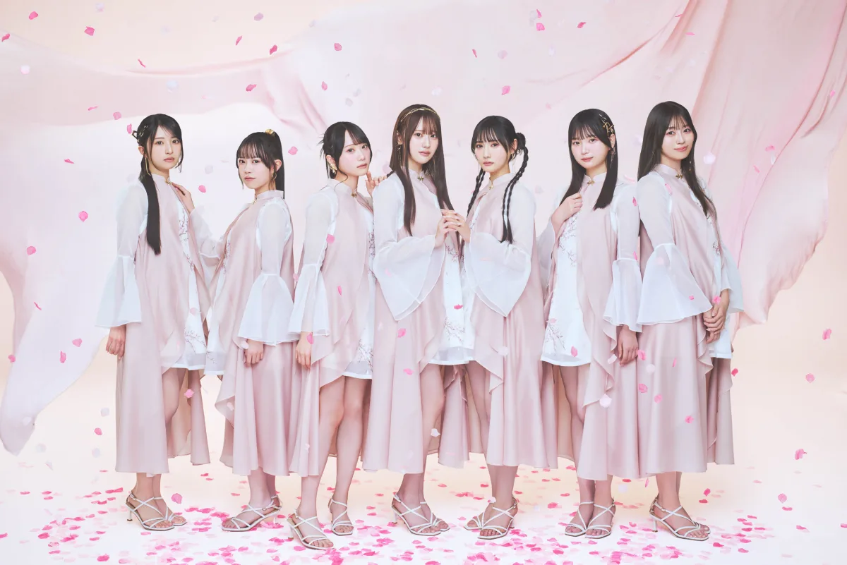 Rain Tree 4thデジタルシングル「君の居場所、僕の居場所」MUSIC VIDEO解禁！ 桜の花嵐の中舞い踊る7人 自分の居場所を探す彼女たちの物語