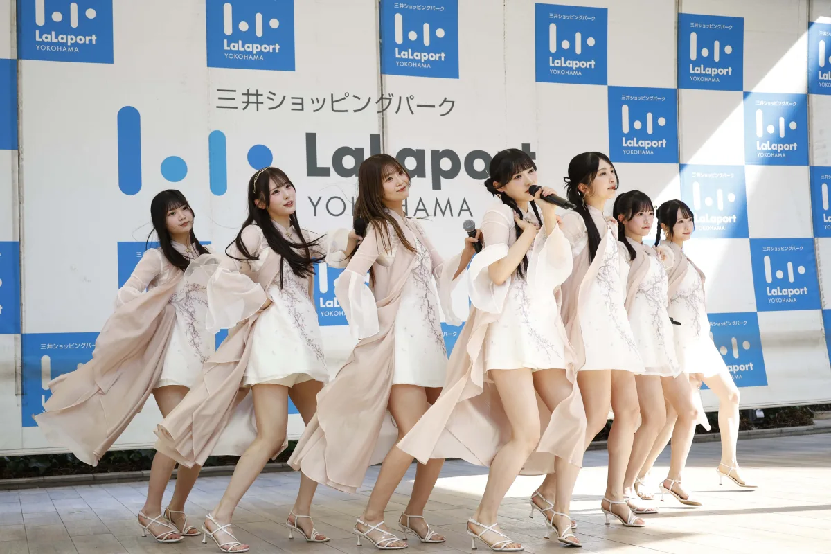 Rain Tree 4thデジタルシングル「君の居場所、僕の居場所」MUSIC VIDEO解禁！ 桜の花嵐の中舞い踊る7人 自分の居場所を探す彼女たちの物語