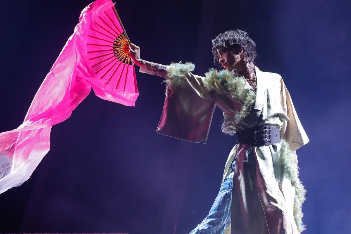 【龍宮城 オフィシャルライブレポート】「対戦、ありがとうございました。」セルフプロデュース体制で挑む、SOLD OUTのアリーナ2DAYSに完勝!さらに、夏の新EP&全国7か所16公演ワンマンツアー&東阪FCイベント決定! 4 【龍宮城 オフィシャルライブレポート】「対戦、ありがとうございました。」セルフプロデュース体制で挑む、SOLD OUTのアリーナ2DAYSに完勝!さらに、夏の新EP&全国7か所16公演ワンマンツアー&東阪FCイベント決定!