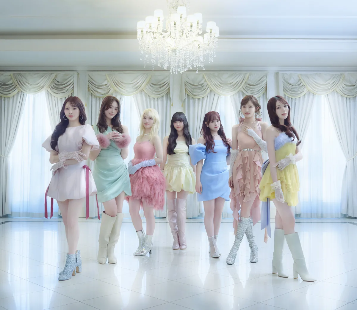 Girls²、4/1発売EP「Melty Love」ドレス＆ティーパーティーの華やかなジャケット写真公開！収録曲を全曲発表。