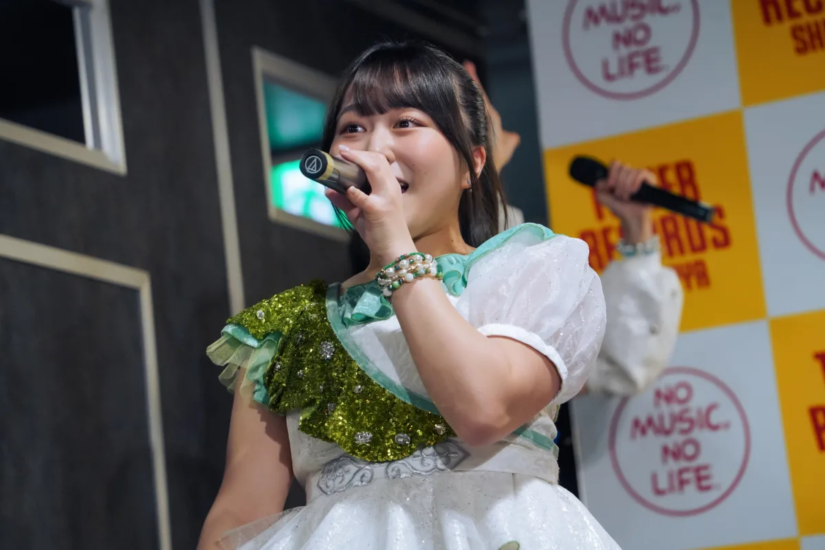 【大谷翔平超え!?】右鼻リコーダー・左鼻ピアニカ・右足タンバリン・口でラムネの「四刀流」で恋レボ披露！アップアップガールズ（２）のカオスすぎる特技披露が話題🤣 新体制初EPリリースイベントレポ🎤✨