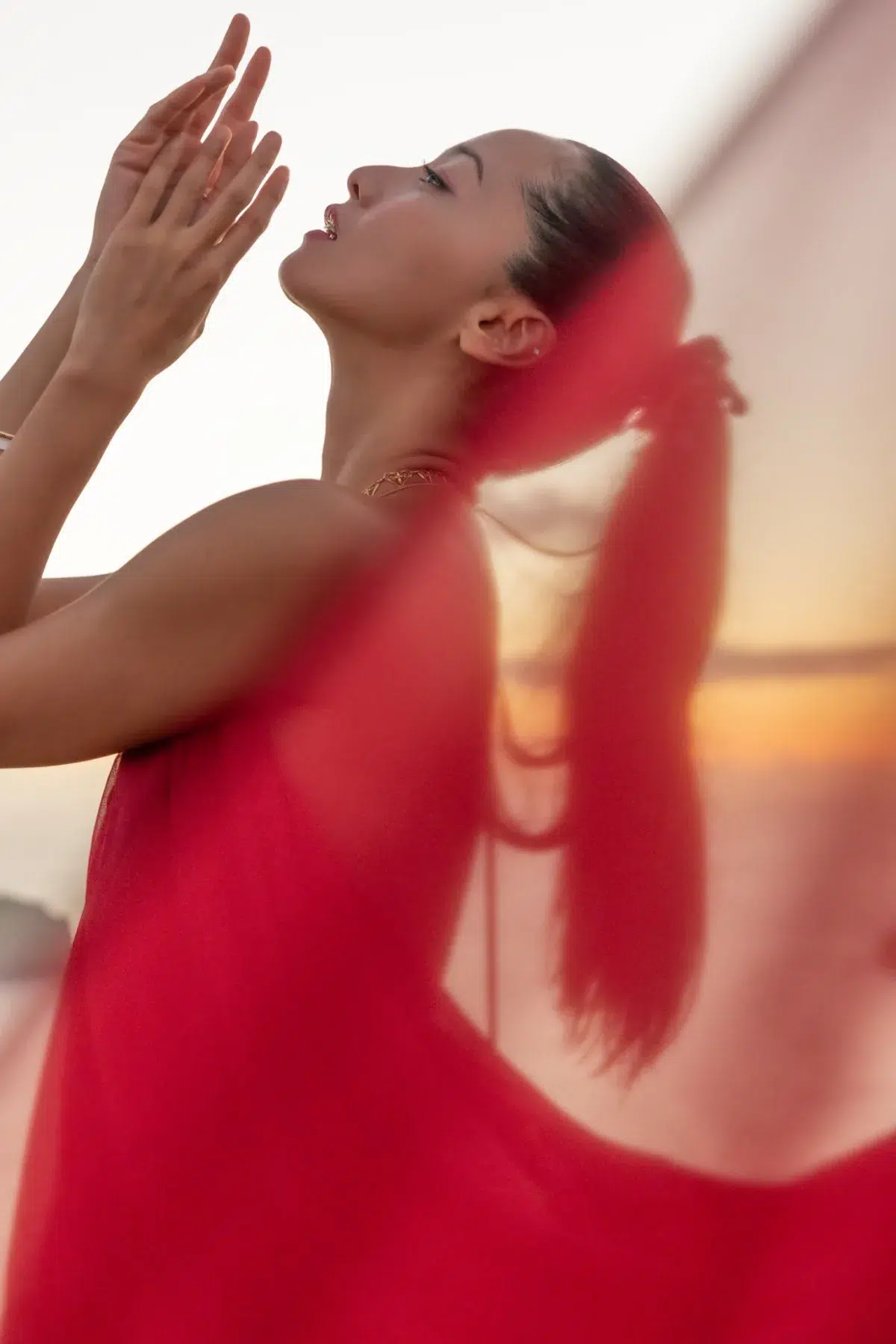 沢尻エリカ、約20年ぶり写真集『DAY OFF』発売決定 「これまで支えてくれた皆様に、心から感謝を込めて。」