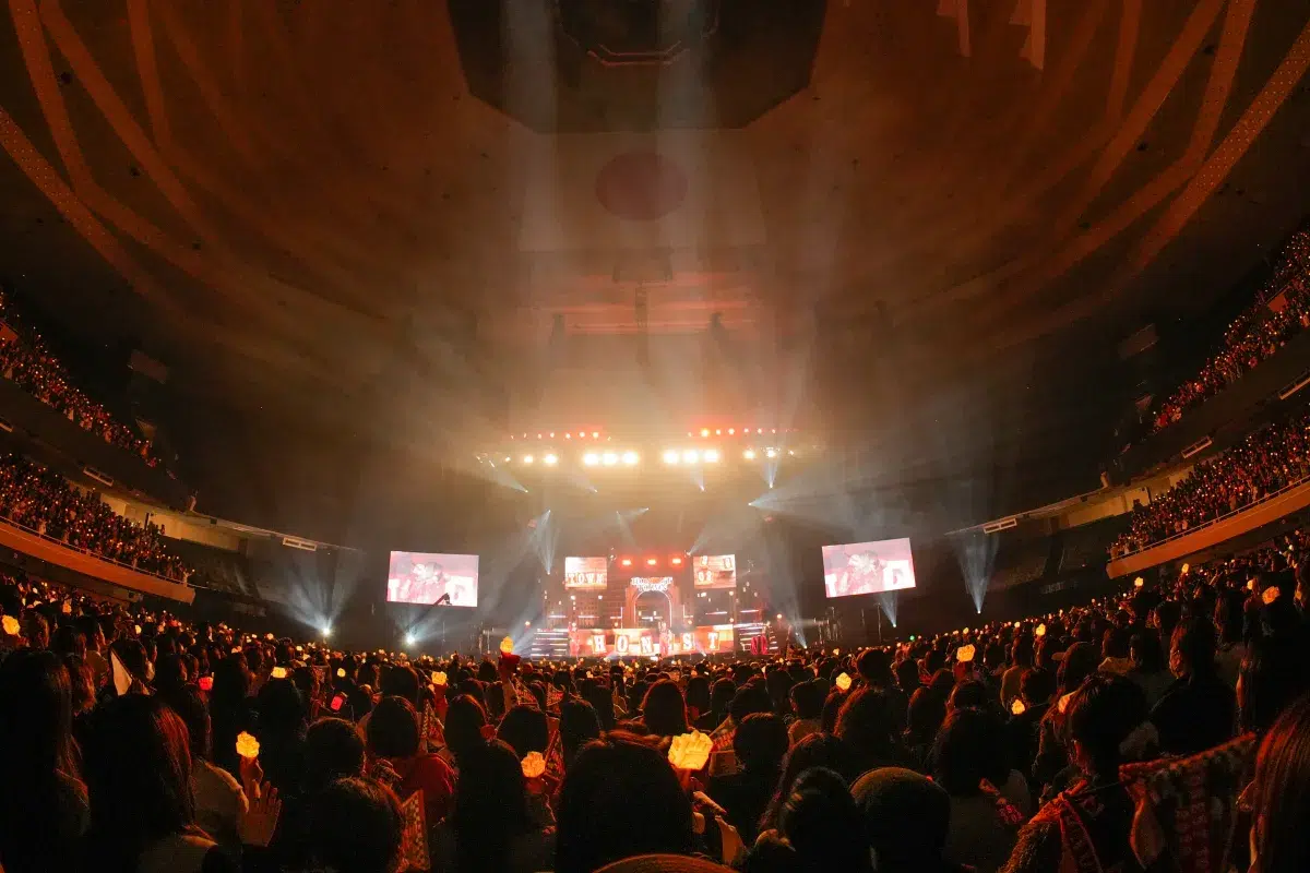 【EXILE NAOTO】ソロ初となる武道館でツアーファイナル7都市7公演を完走！ claquepotとTani Yuukiがサプライズゲストとして登場︕ PKCZ®、L(MA55IVE)、砂⽥・松井(BBZ)、JIMMY、⼩波津(PCF)、LDH SCREAMも大集結！！