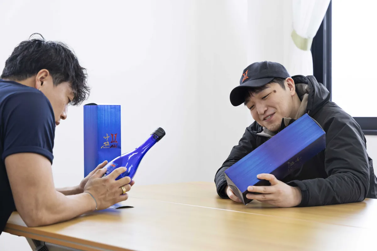 岩手県の気鋭日本酒蔵・赤武酒造と醸した 中務裕太（GENERATIONS）コラボ酒第3弾！2026年4月11日（土）『AKABU 中務 2026』発売！リリースを記念したファンクラブイベントも決定！