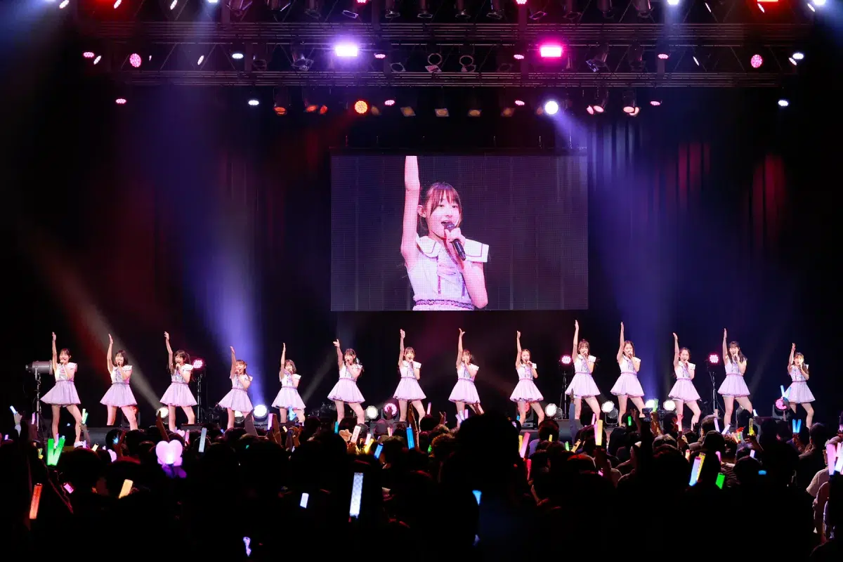 ハロプロ研修生14人が躍動！新曲『バブってらんない夢がある！』初披露＆実力診断テスト開催決定で大熱狂のZepp公演を徹底レポート！