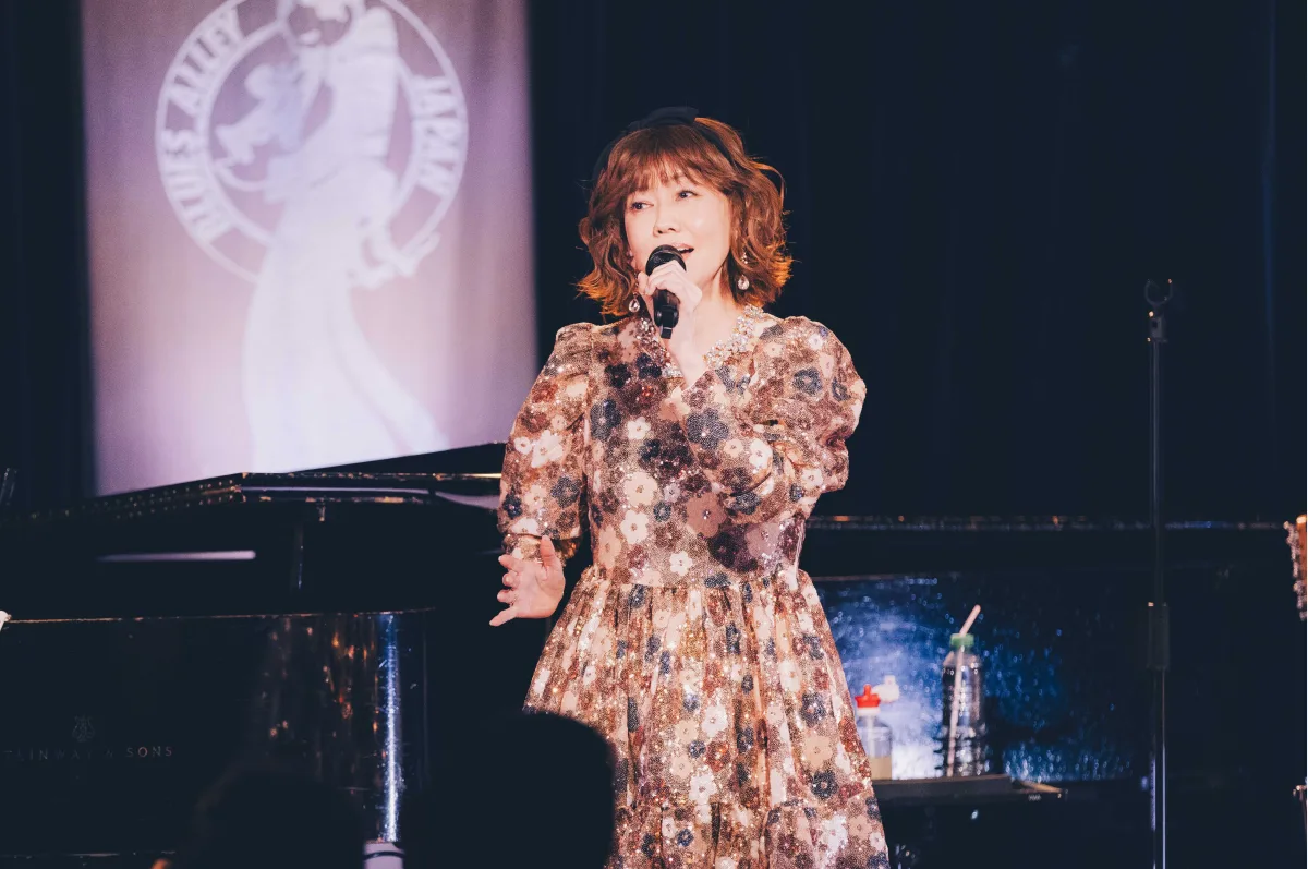 松本伊代、デビュー45周年のカバーライブが大盛況！「センチメンタル・ジャーニー」大人版で魅了