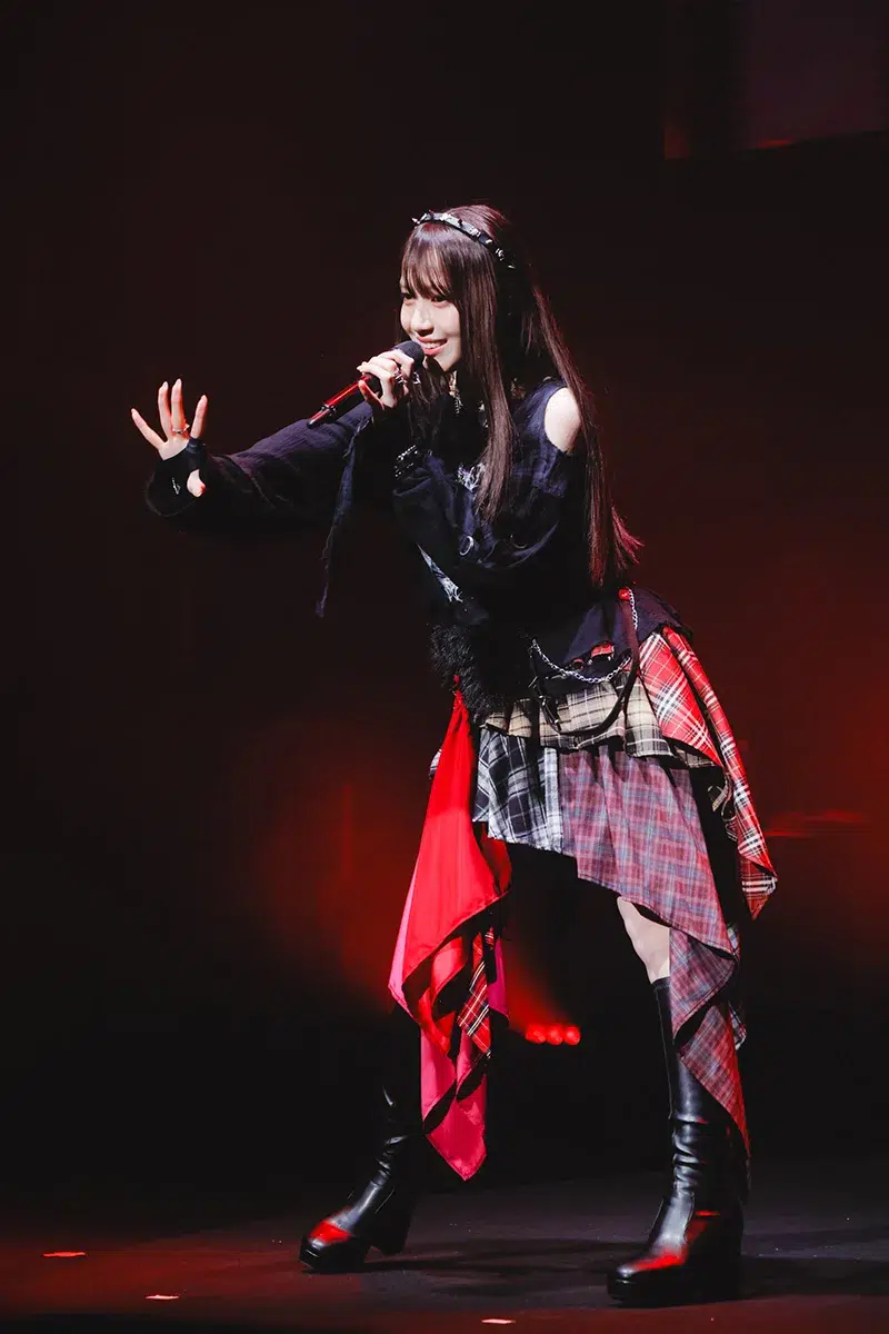 『天狼群 1stLIVE-フェンリル-』開催！橘 杏咲、花宮初奈、松岡美里、花井美春が超満員の会場で熱犬と共に盛り上がる！