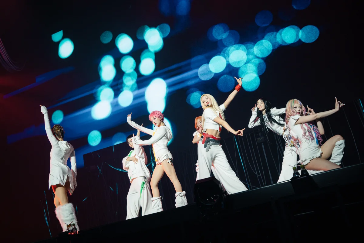 XG、新たなステージへ！ワールドツアー福井公演で、「JUST STAND UP!」をサプライズ披露！大切に歌い続けてきた楽曲のパフォーマンスで会場は感動の渦に！