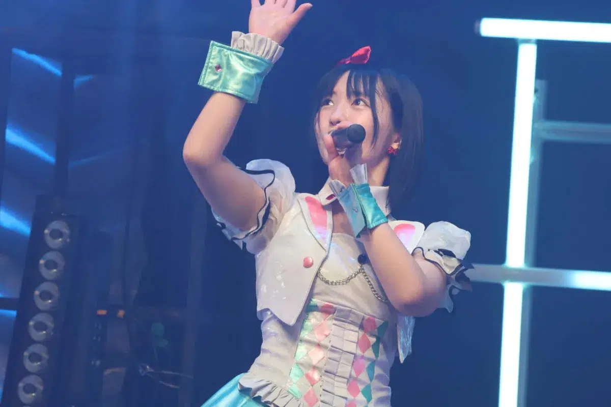 エラバレシ新ビジュアル解禁! 大食い女王もえのあずき他、レジェンドOGメンバーが出演の 10周年ワンマンレポート! 18 エラバレシ新ビジュアル解禁! 大食い女王もえのあずき他、レジェンドOGメンバーが出演の 10周年ワンマンレポート!
