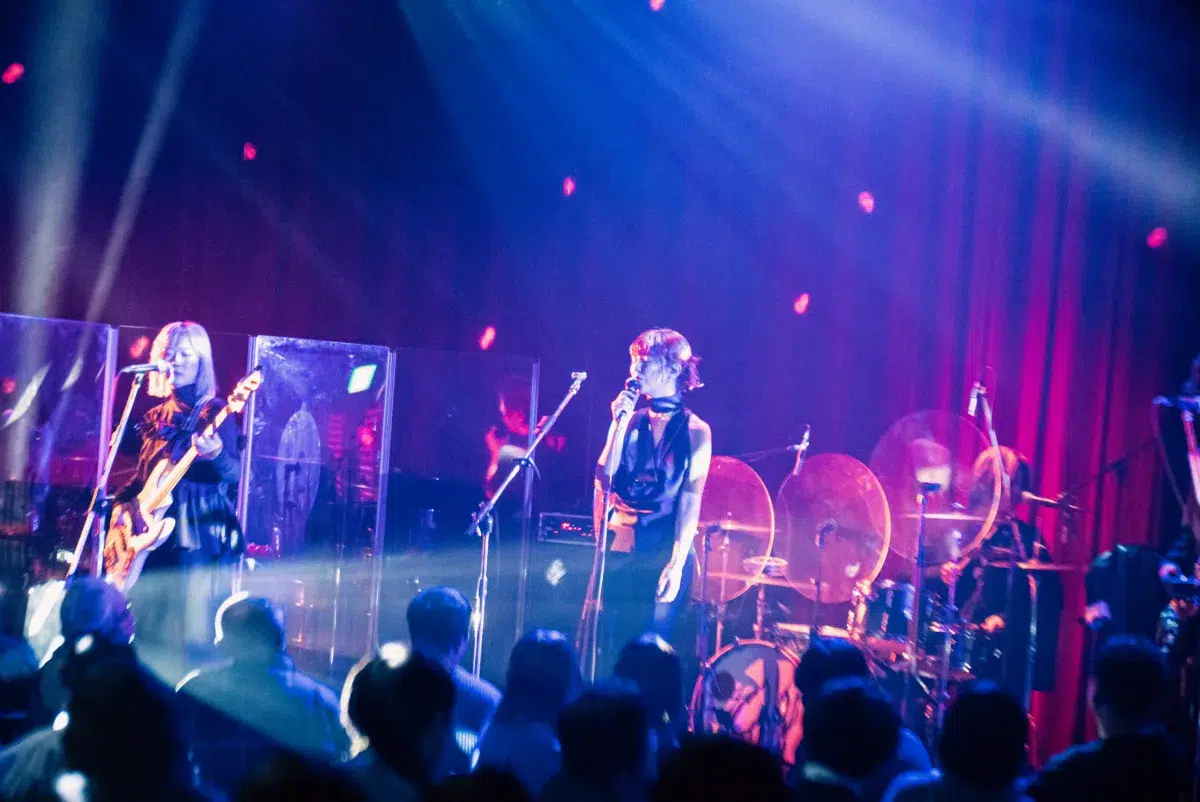 yonige史上2度目のビルボードライブ「yonige "Something Blue" at Billboard Live YOKOHAMA」。最新曲「芽吹くとき」初披露など、盛りだくさんの内容で幕！