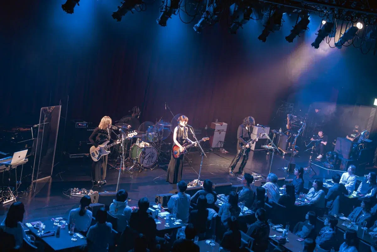 yonige史上2度目のビルボードライブ「yonige "Something Blue" at Billboard Live YOKOHAMA」。最新曲「芽吹くとき」初披露など、盛りだくさんの内容で幕！