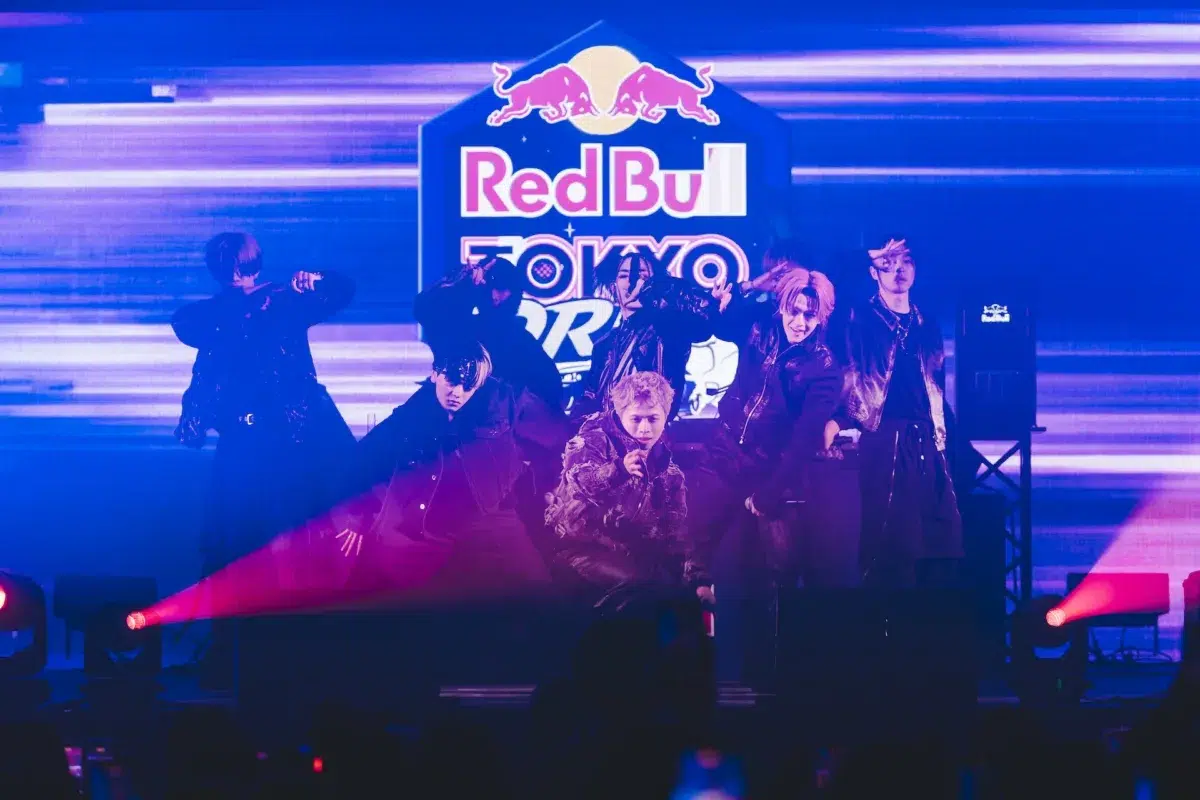 【メンバーコメント有り】ONE OR EIGHT、一夜限りの、世界に誇る日本のカーカルチャーの祭典「Red Bull Tokyo Drift 2026」にて「TOKYO DRIFT」をパフォーマンス！