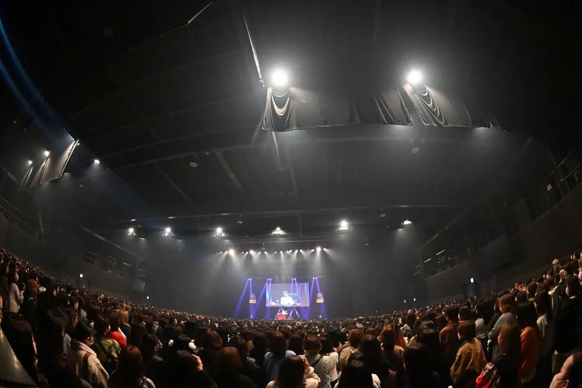 増田貴久、ラジオ『MASTER HITS』20周年を豊洲PITで祝福！5,200名のリスナーと過ごした“至福のすっぴんトーク”レポート