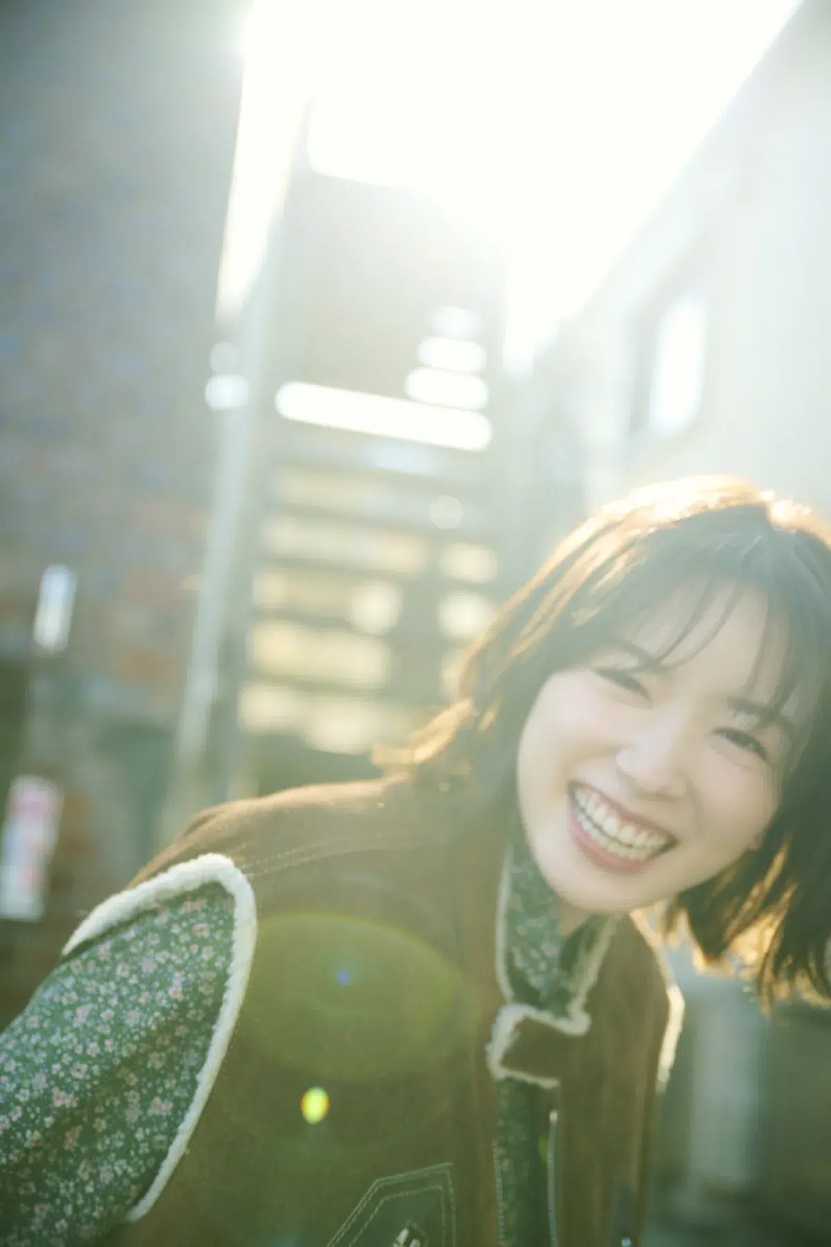 永野芽郁の「本当の姿」がここに。究極のナチュラルカット＆私服も！豪華BOX「MAGNOLIE」6/21発売