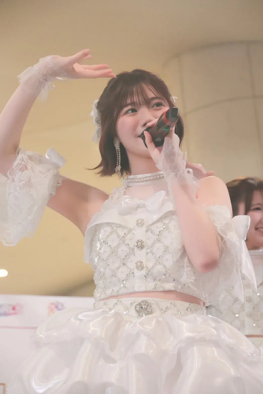 SUPER☆GiRLS、32ndシングル「Sunset Kiss」を汐留でのリリースイベントで初披露！ 今年7月卒業の坂林佳奈、田中想のラストシングルに「最後まで全力出し切ります！」