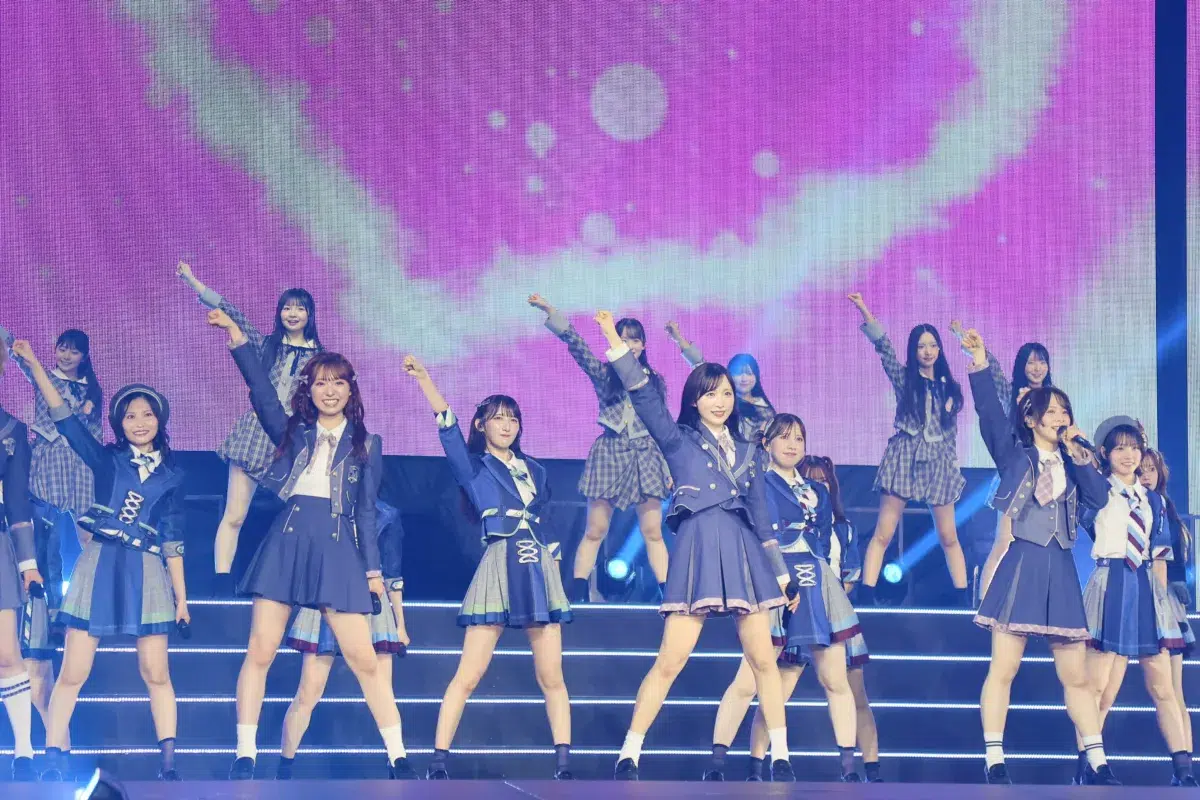 【AKB48 春コンサート2026】第1部「Again」で王道ステージ披露！19期生の昇格記念ライブ開催もサプライズ発表