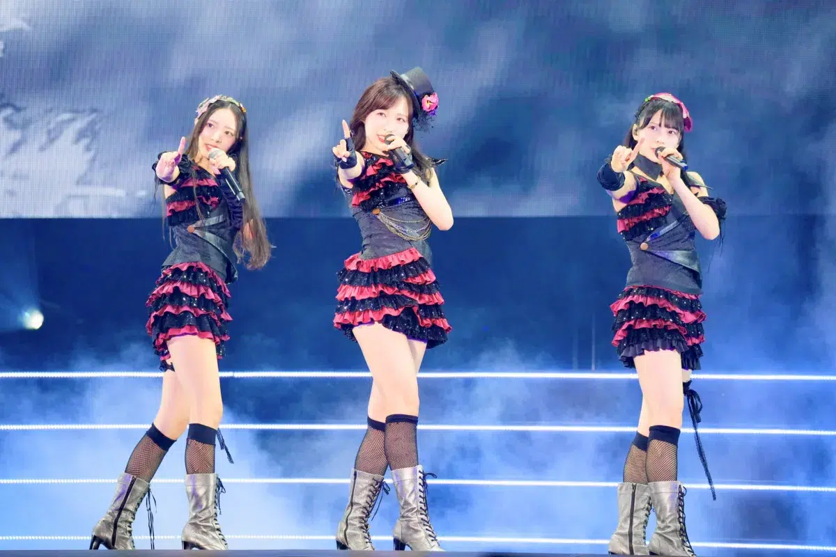 【AKB48 春コンサート2026】第1部「Again」で王道ステージ披露！19期生の昇格記念ライブ開催もサプライズ発表