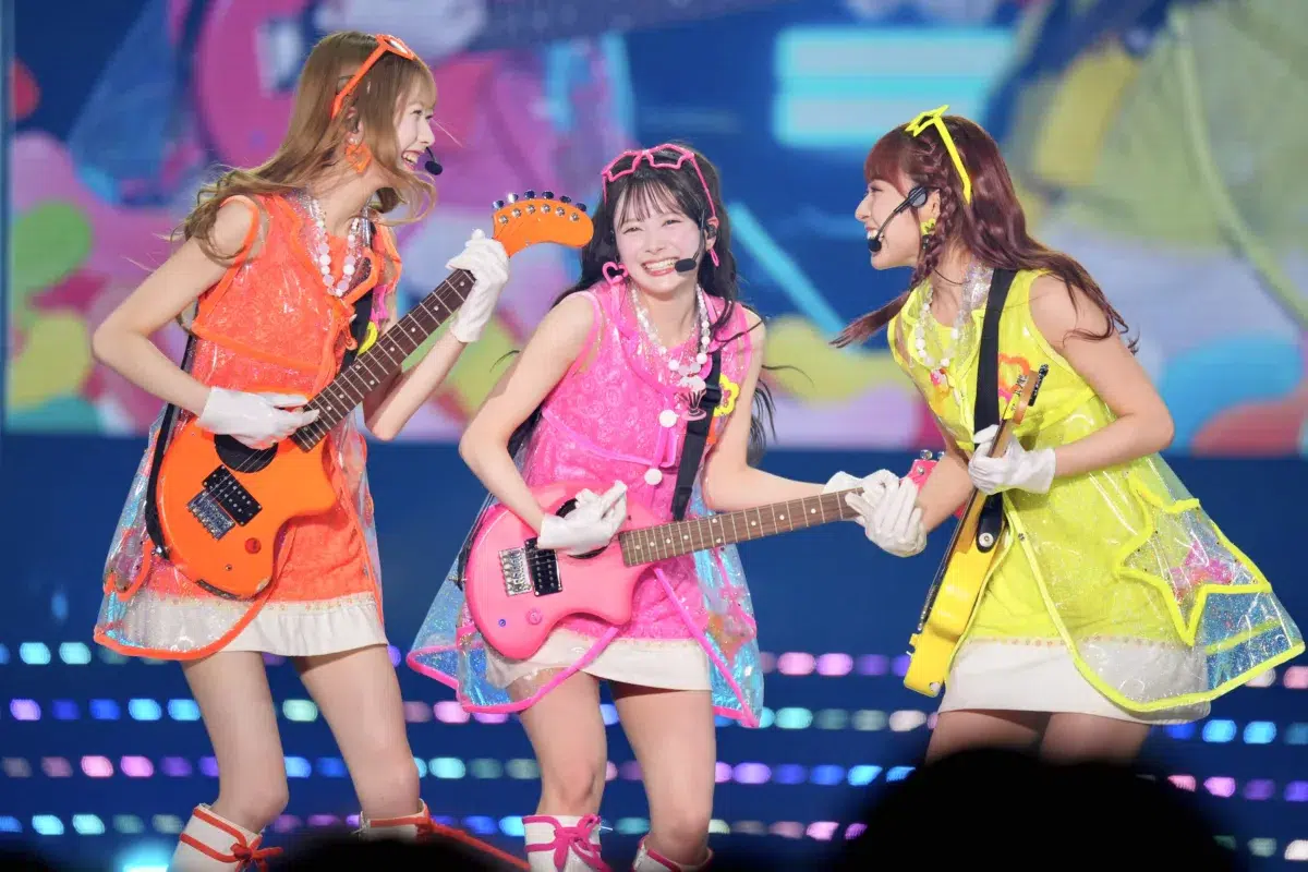 【AKB48 春コンサート2026】第1部「Again」で王道ステージ披露！19期生の昇格記念ライブ開催もサプライズ発表