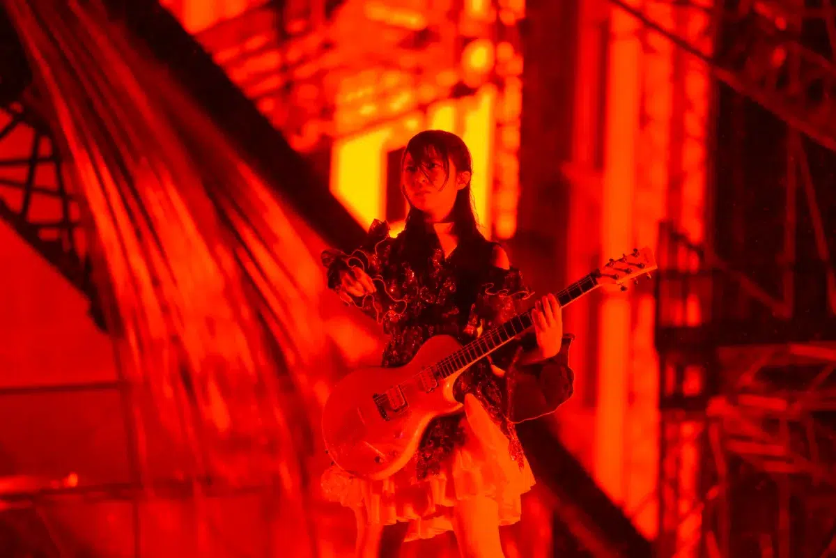 初披露の新曲は、情熱的なラテン系!サプライズ満載だった日向坂46 七周年ライブ 21 初披露の新曲は、情熱的なラテン系!サプライズ満載だった日向坂46 七周年ライブ