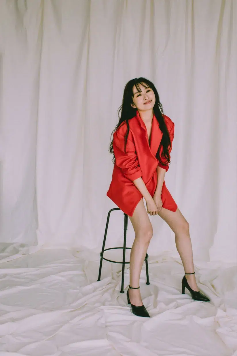 30周年を迎える島袋寛子、新ビジュアル写真公開＆SNS開設！