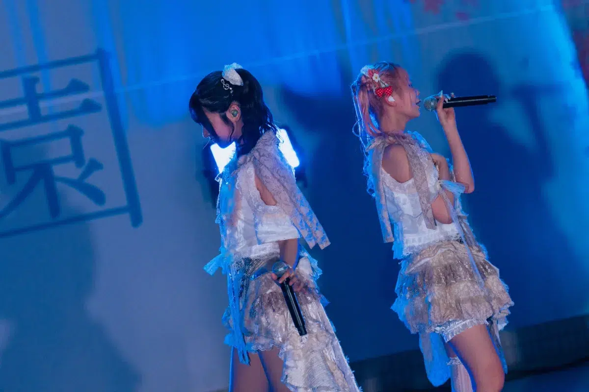 Mirror,Mirror、「Road to Zepp Shinjuku」代々木公園野外音楽堂フリーライブ大盛況！
