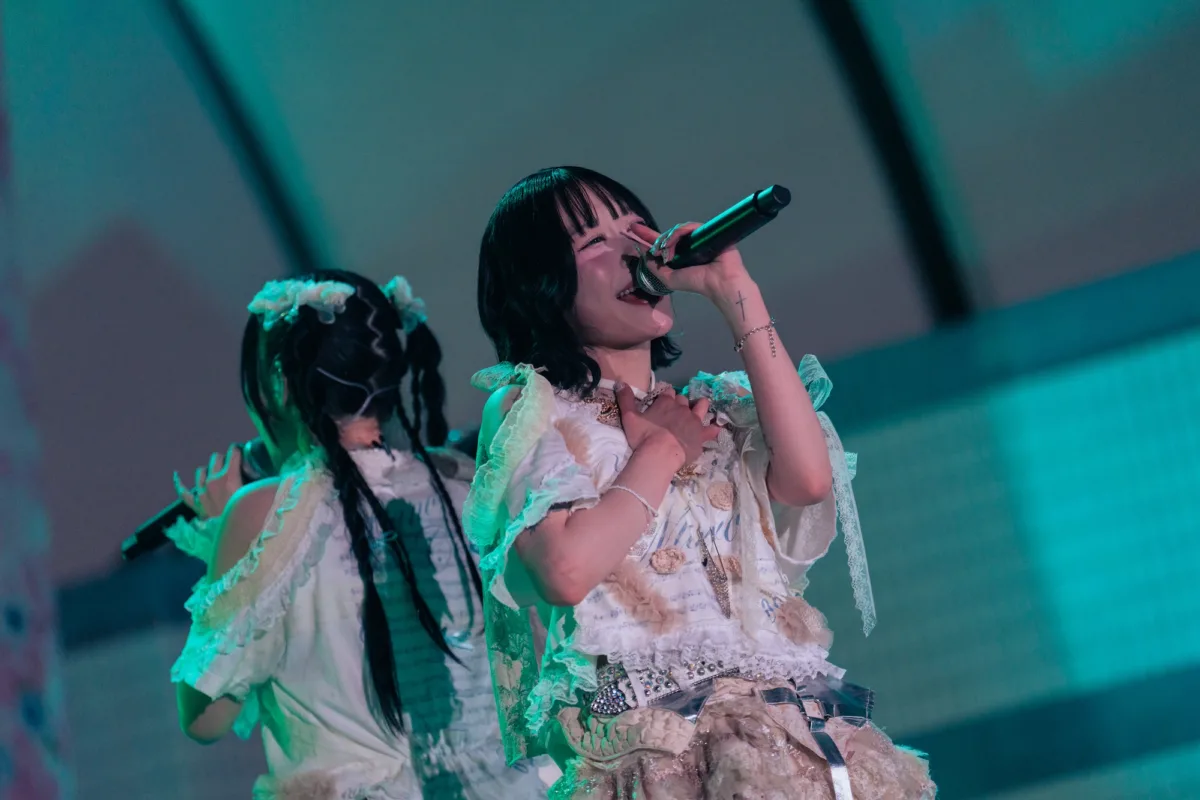 Mirror,Mirror、「Road to Zepp Shinjuku」代々木公園野外音楽堂フリーライブ大盛況！