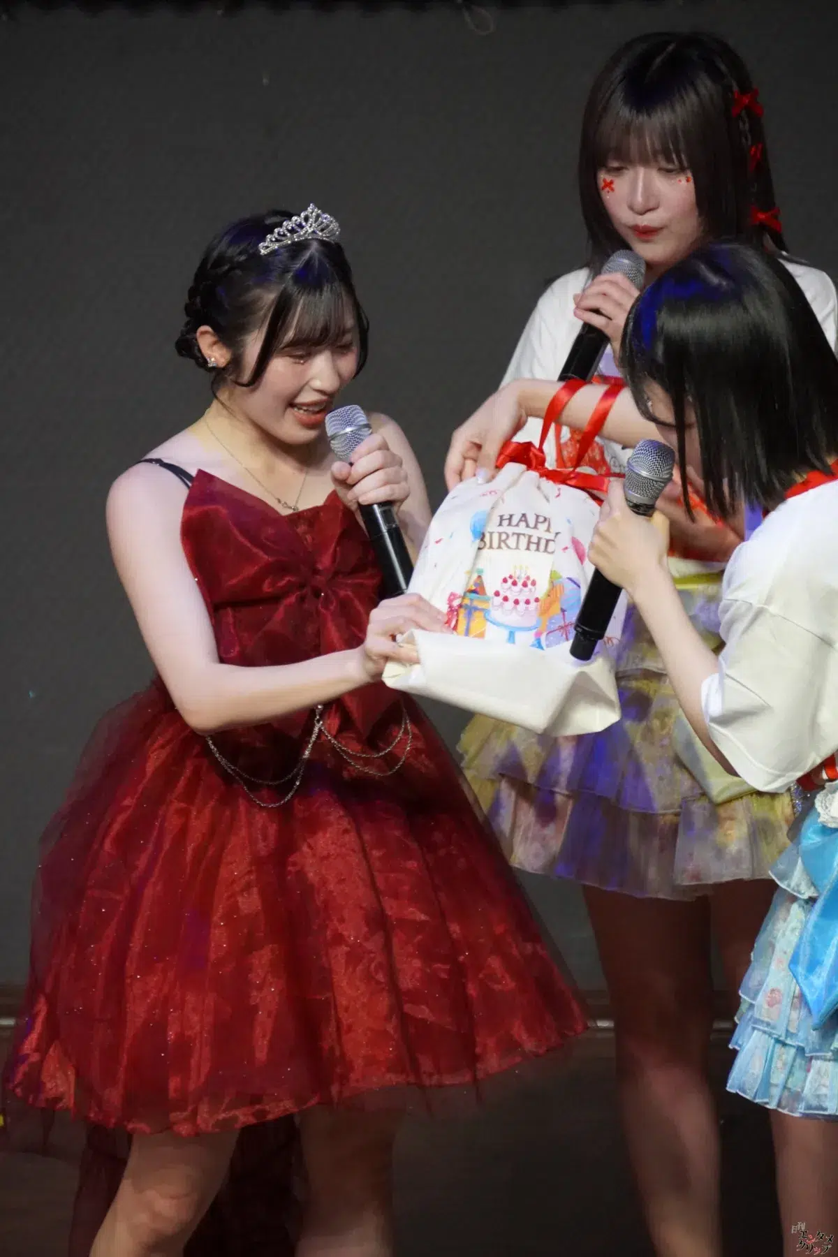 メノニューイヤー山崎遥菜、2年ぶりの生誕祭でファンと熱狂！「もっと大きいステージに出られるようになりたい」