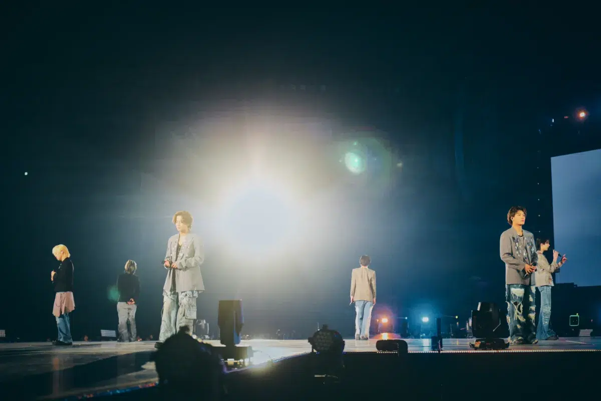 【EXILE】約3年4カ月ぶりとなる東京ドーム公演を開催！スペシャルメンバーとしてMATSU、ÜSA、MAKIDAIが出演したほか、世界的ギタリスト松本孝弘(B’z)もサプライズ登場！！