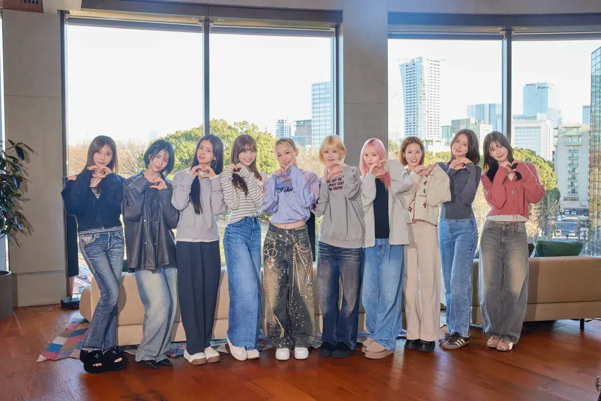 西野カナfeat. NiziU「LOVE BEAT」NiziUとのレコーディングの様子を収めたメイキングMVを公開！