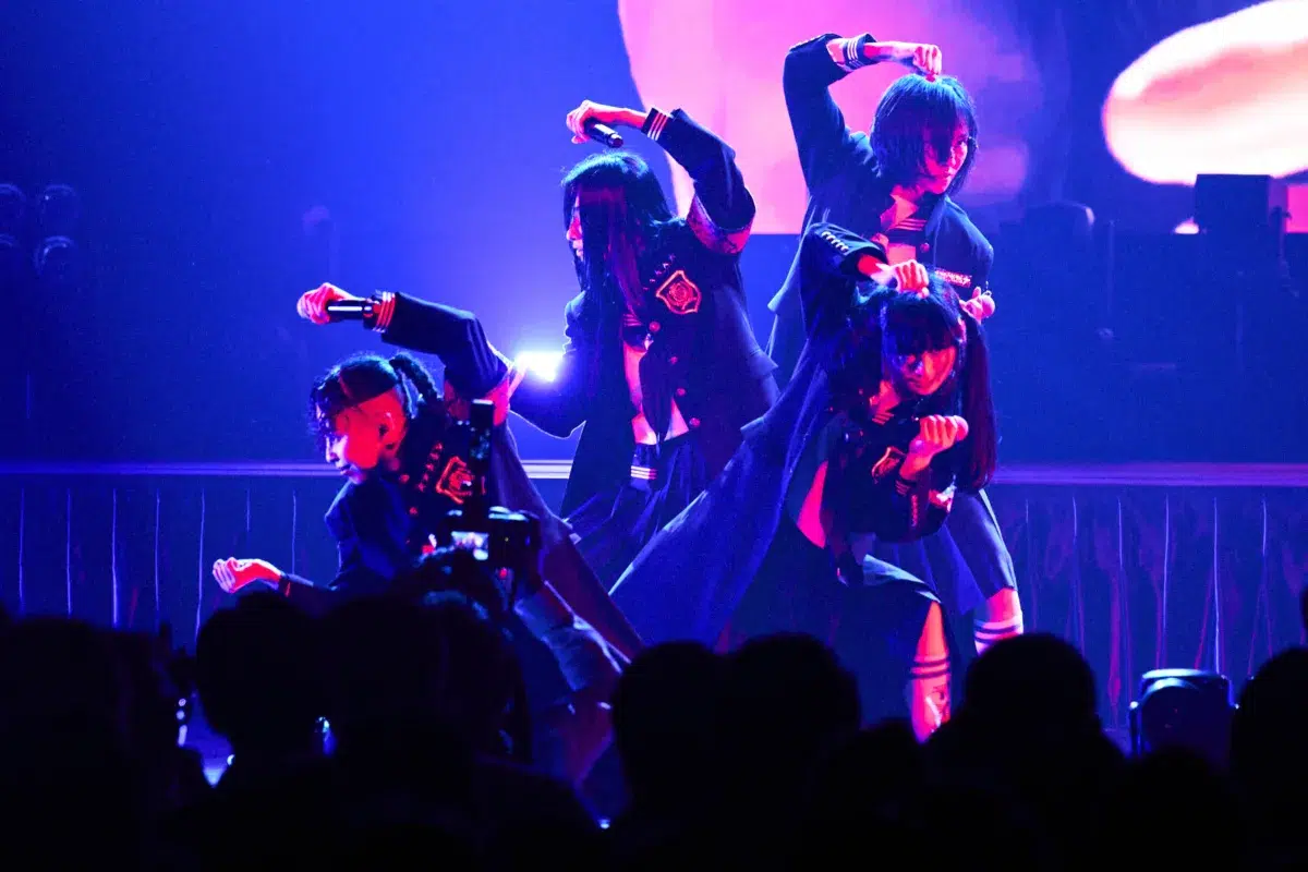 新曲「Chanka Chanka」も披露！5月8日にリリースが決定！新しい学校のリーダーズが贈る“永遠の青春”の入り口。熱狂と歓喜に満ちた『はじめての新しい学校のリーダーズ 〜祝御入学〜』