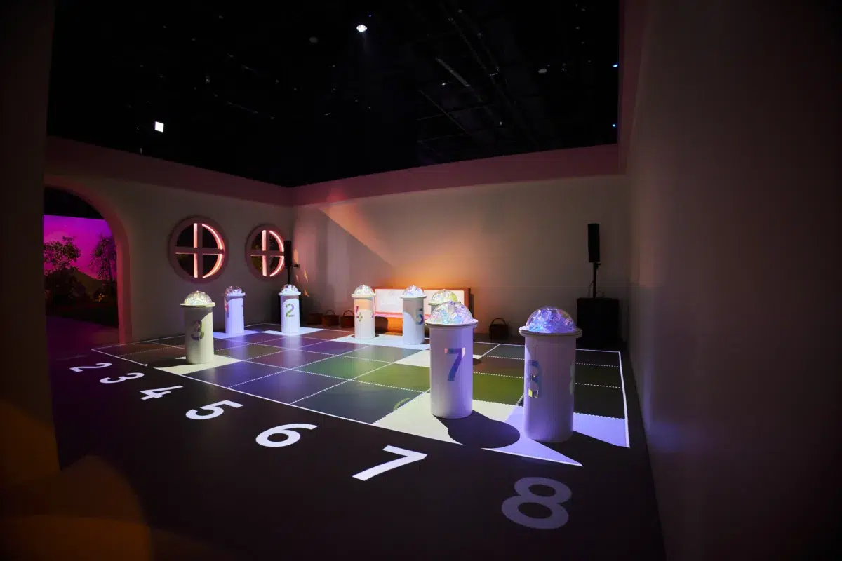 NiziUの公式キャラクター「NIZOO」と遊ぶ ソニーグループの先端技術を活用した体験型エンタテインメント「NIZOO GARDEN～Weniと不思議なこんぺいとう～」いよいよ明日4/28（火）から期間限定オープン ～不思議な世界でNIZOOと一緒に、見て、触れて、踊り出そう～