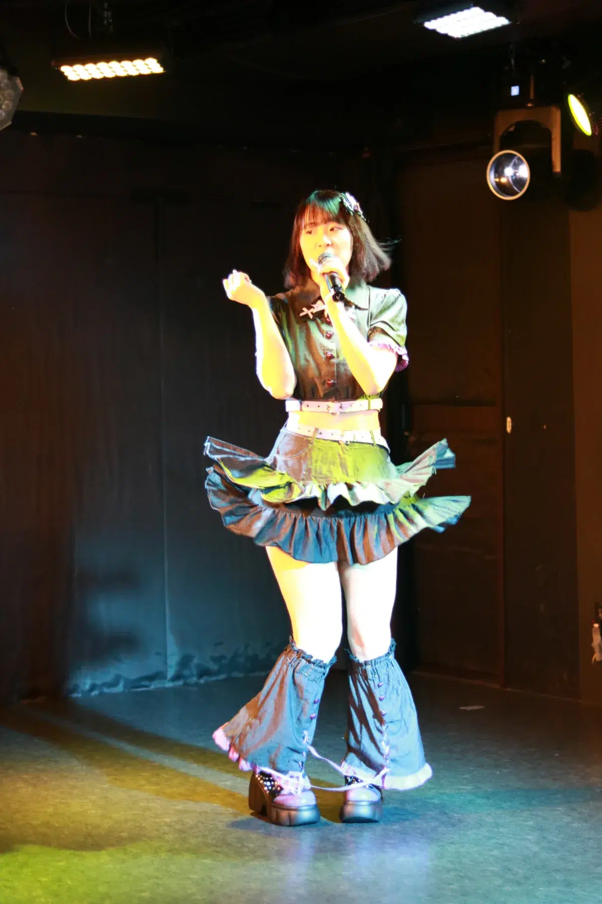 最後にKISSをあげる大セッションも登場。大勢のアイドル仲間と祝った、陽向なつみの生誕祭！