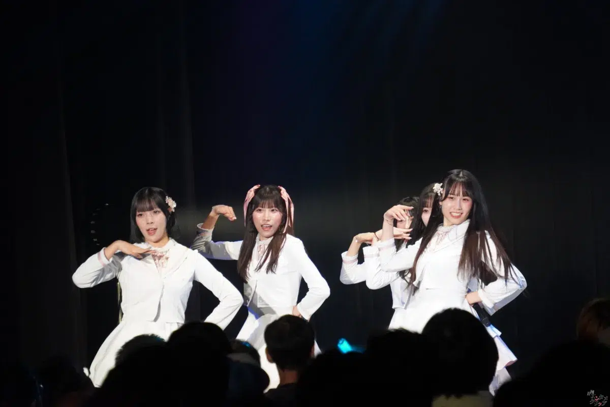 王道“Kawaii”の系譜ここにあり！圧巻のOGステージと初々しい新生スリジエの笑顔が交差した、熱狂のデビュー公演🌸