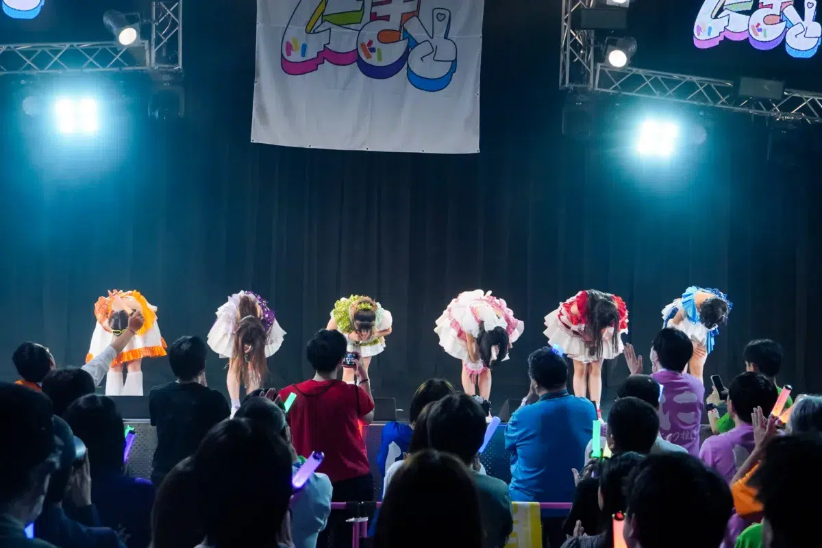 アップアップガールズ（２）、新体制初の春ツアー開幕！9月にZepp Shinjukuでのワンマン開催をサプライズ発表