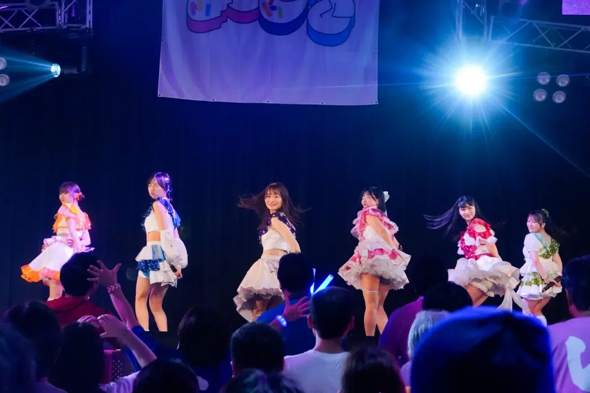 アップアップガールズ（２）、新体制初の春ツアー開幕！9月にZepp Shinjukuでのワンマン開催をサプライズ発表