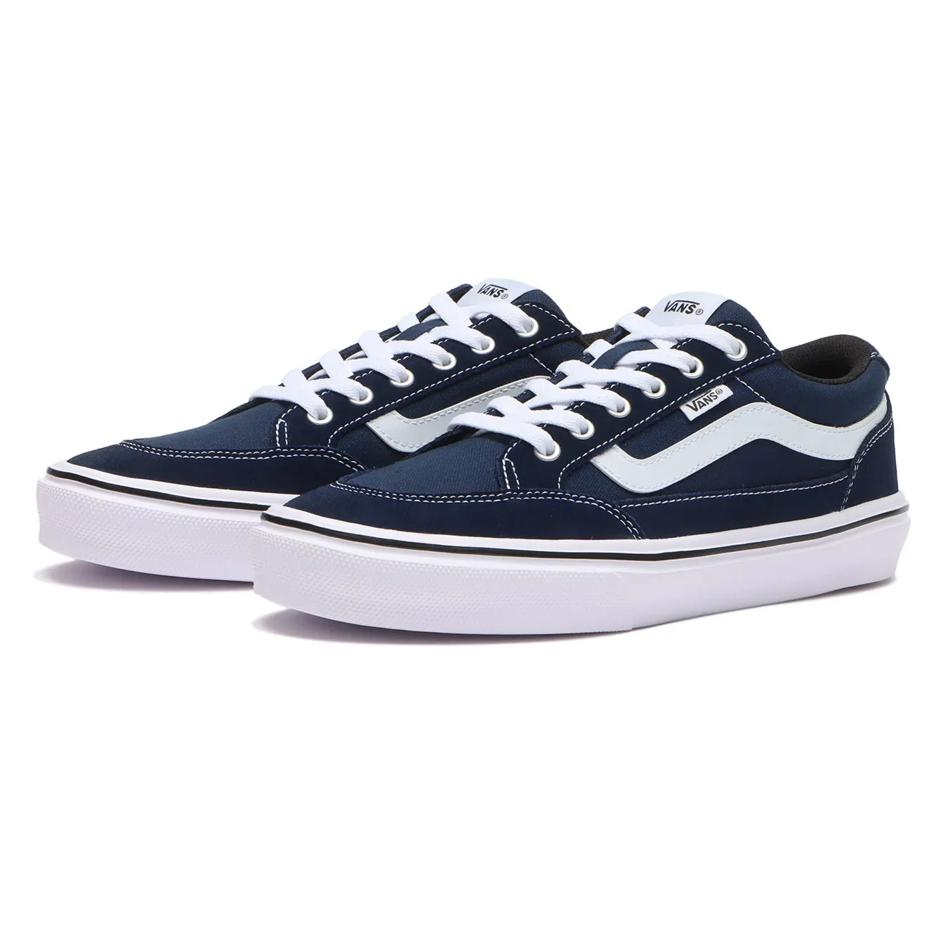 【VANS LITE】名作FALKENが「驚きの軽さ」で待望の復活!中田圭祐&るうこ出演の豪華新ビジュアルも 8 紺色のVansのスニーカーのペア