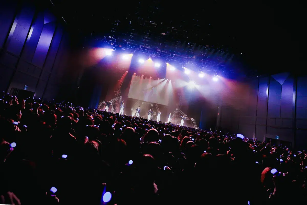 新世代J-POPボーイズグループaoen 47都道府県をまわる自身初となるツアー aoen LIVE TOUR 2026 ～青のはじまり 47+1～開幕！＋1となる自身最大規模　東京ガーデンシアターでの追加公演を結成1周年記念日に電撃発表「日本でトップアーティストになるまで、一人も離さない！」