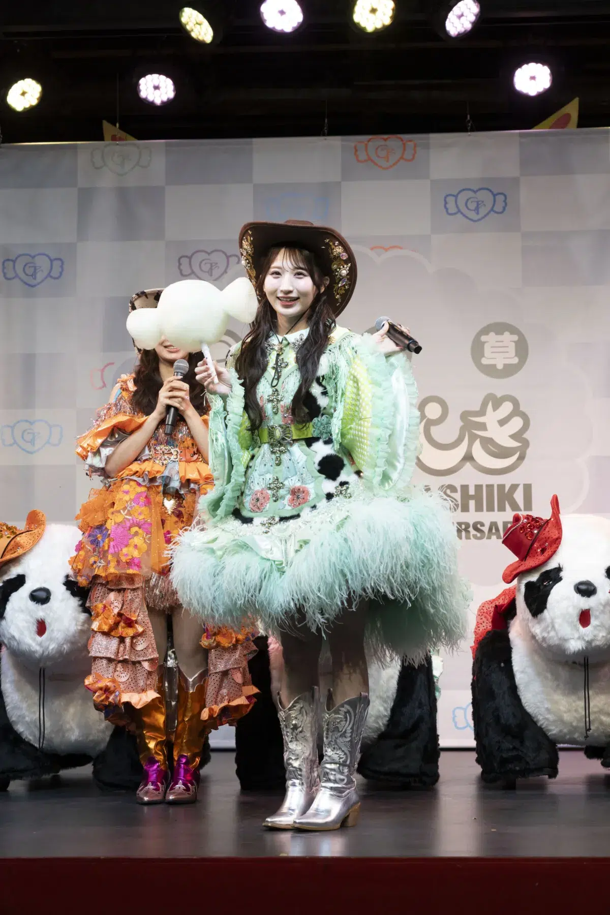 CANDY TUNEデビュー3周年記念イベント「浅草 飴やしき」が花やしきで開催!“湯切りネキ”の実演や限定パンダカーも登場 23 CANDY TUNEデビュー3周年記念イベント「浅草 飴やしき」が花やしきで開催!“湯切りネキ”の実演や限定パンダカーも登場