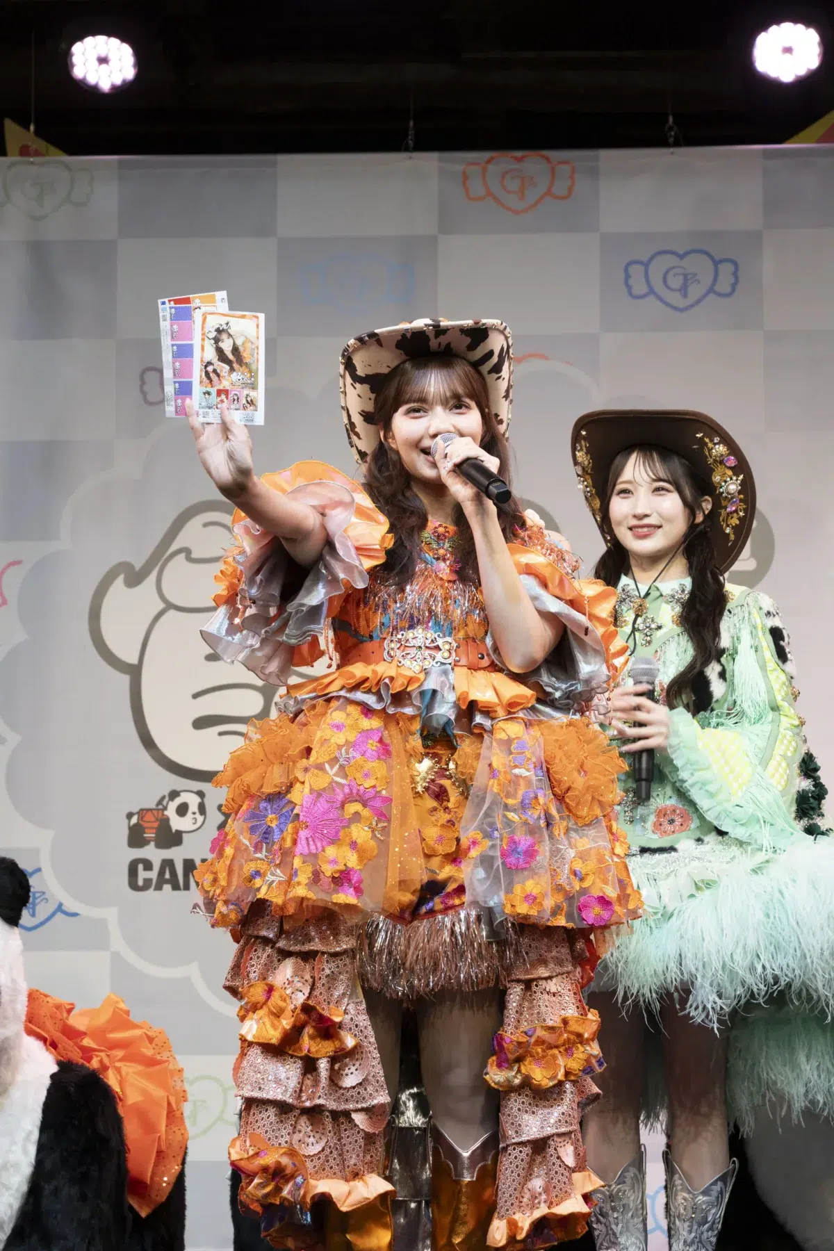 CANDY TUNEデビュー3周年記念イベント「浅草 飴やしき」が花やしきで開催!“湯切りネキ”の実演や限定パンダカーも登場 24 CANDY TUNEデビュー3周年記念イベント「浅草 飴やしき」が花やしきで開催!“湯切りネキ”の実演や限定パンダカーも登場