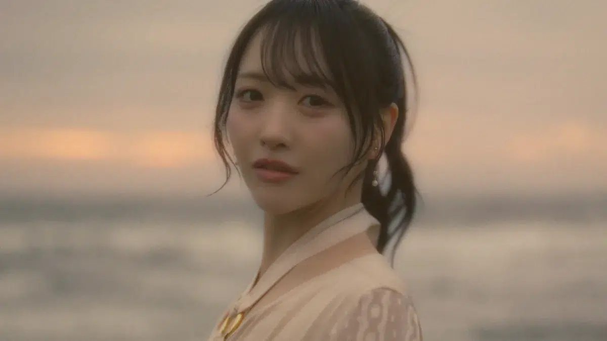 【STU48】石田千穂の卒業ソロ曲「未来へ続く者よ」MVが公開!9年間の軌跡と未来への決意を描く 9 【STU48】石田千穂の卒業ソロ曲「未来へ続く者よ」MVが公開!9年間の軌跡と未来への決意を描く
