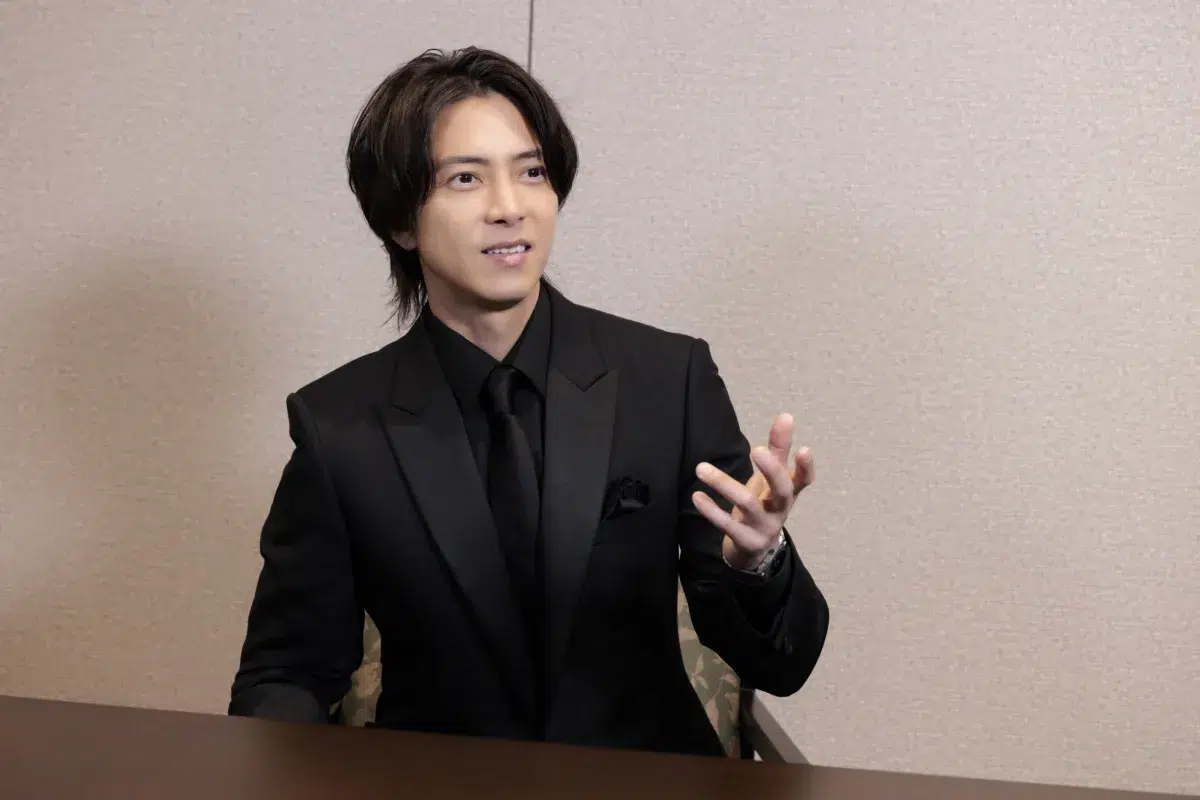 【船橋競馬】山下智久が地元・船橋に凱旋!「第38回かしわ記念」プレゼンター登壇で会場は熱狂 3 【船橋競馬】山下智久が地元・船橋に凱旋!「第38回かしわ記念」プレゼンター登壇で会場は熱狂