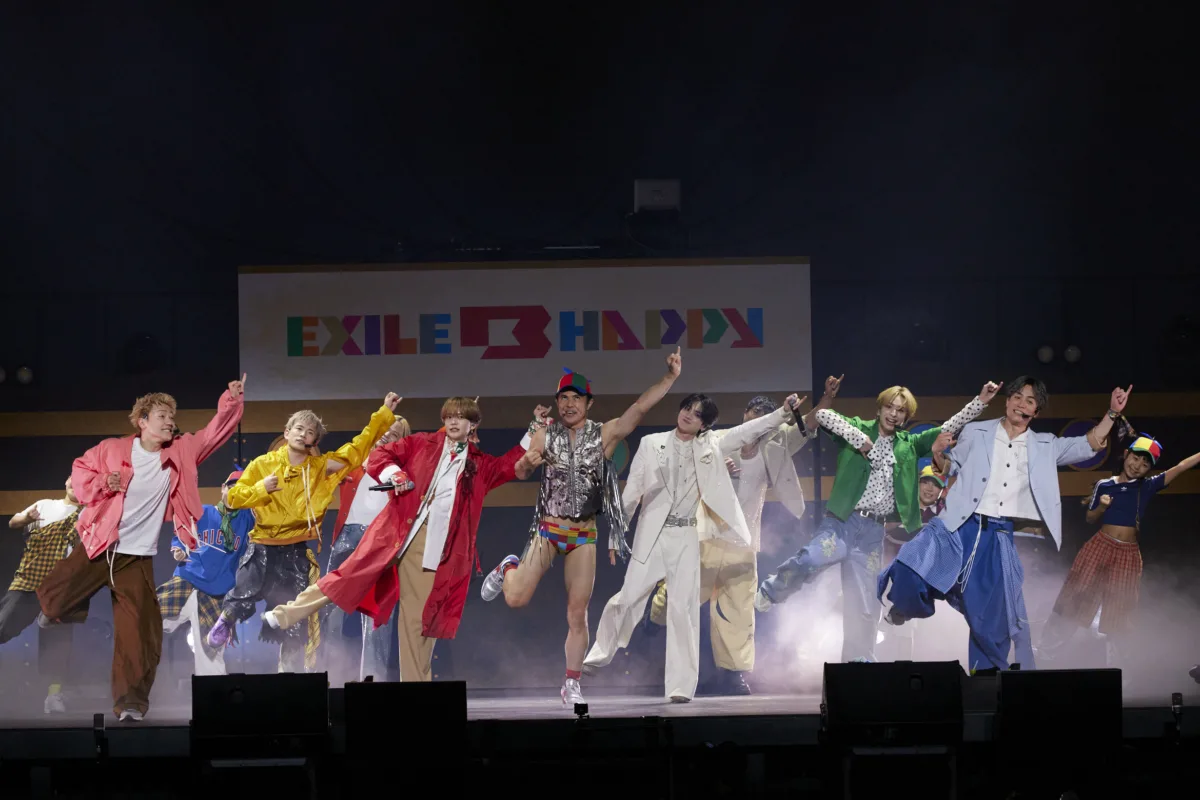 【EXILE B HAPPY】新体制後初の単独ライブ開催!世界観溢れるステージで全18曲をパフォーマンス!サプライズで⼩島よしおが登場し、新曲をライブ初披露!さらに夏のライブ開催も発表! 7 【EXILE B HAPPY】新体制後初の単独ライブ開催!世界観溢れるステージで全18曲をパフォーマンス!サプライズで⼩島よしおが登場し、新曲をライブ初披露!さらに夏のライブ開催も発表!