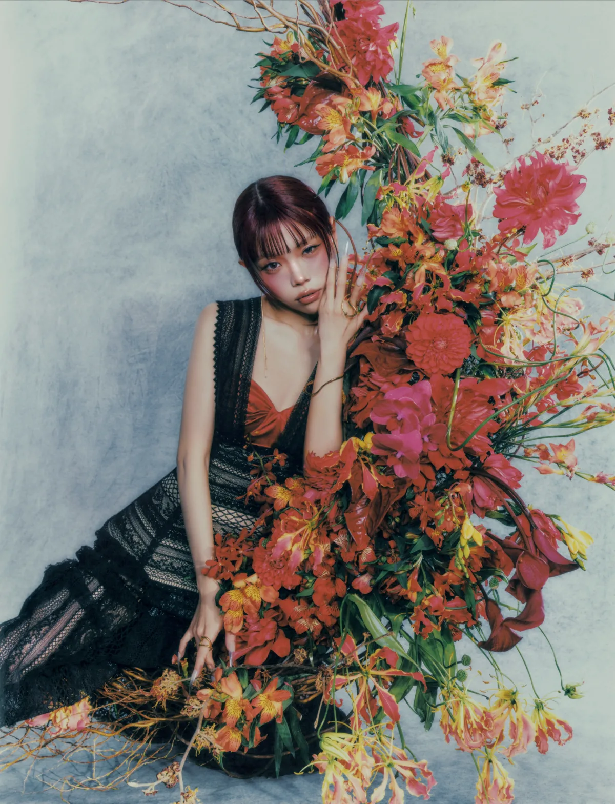 アイナ・ジ・エンド、新曲「ルミナス - Luminous」制作ドキュメント公開！
