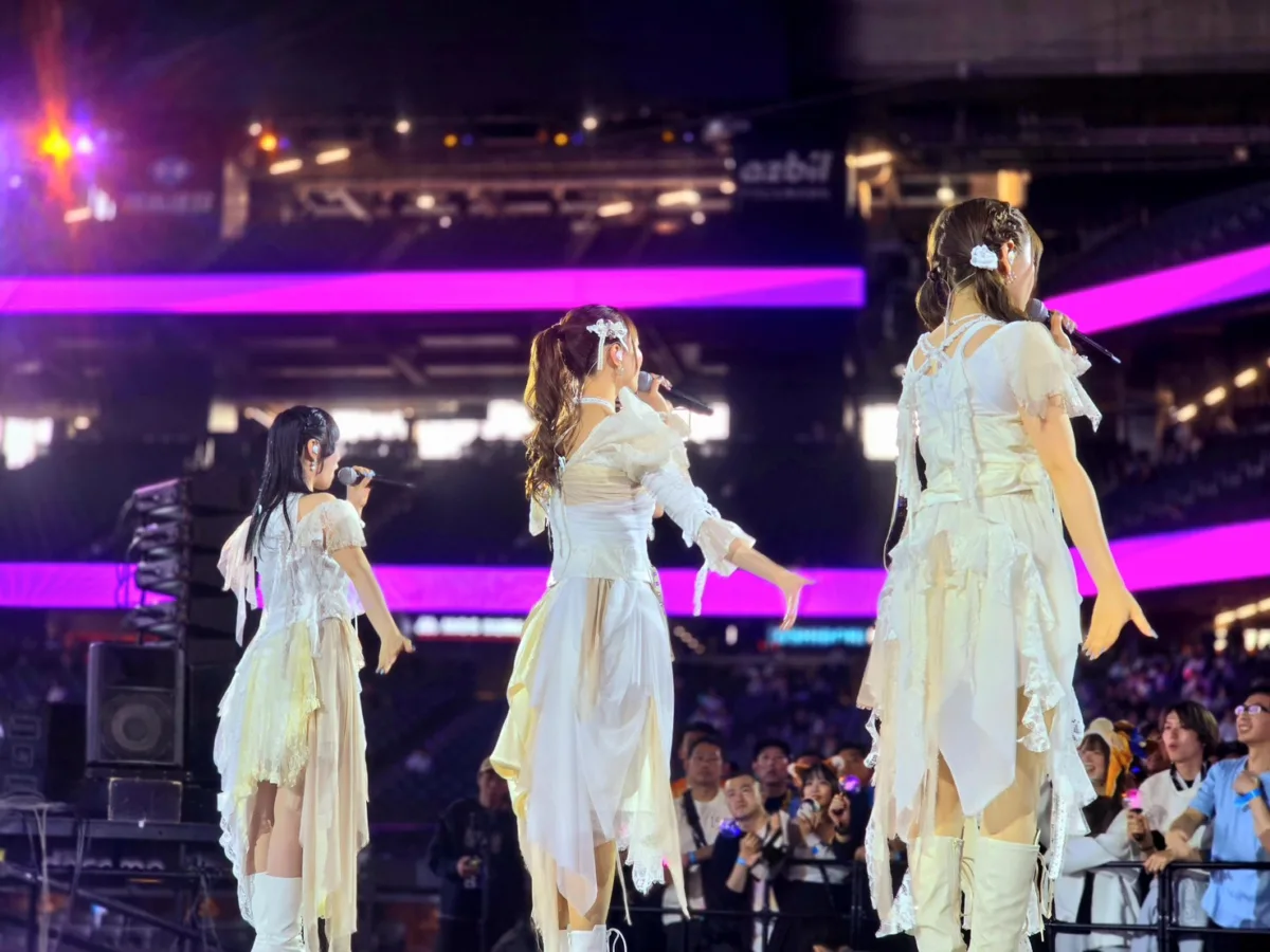ClariS エスコンフィールドHOKKAIDOにて開催された、北海道日本ハムファイターズ《FIGHTERS ENTERTAINMENT WEEKEND》にに初登場！ファーストピッチ、イニング間ダンス、試合後のAFTER GAMEに出演！！