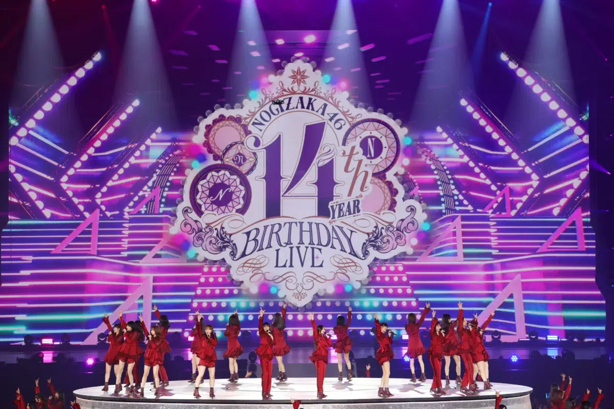 乃木坂46、満員の東京ドームで14回目の誕生日をお祝い！過去と未来を繋ぐ、乃木坂46の歴史を辿るバスラDAY1＆DAY2ライブレポートが到着！