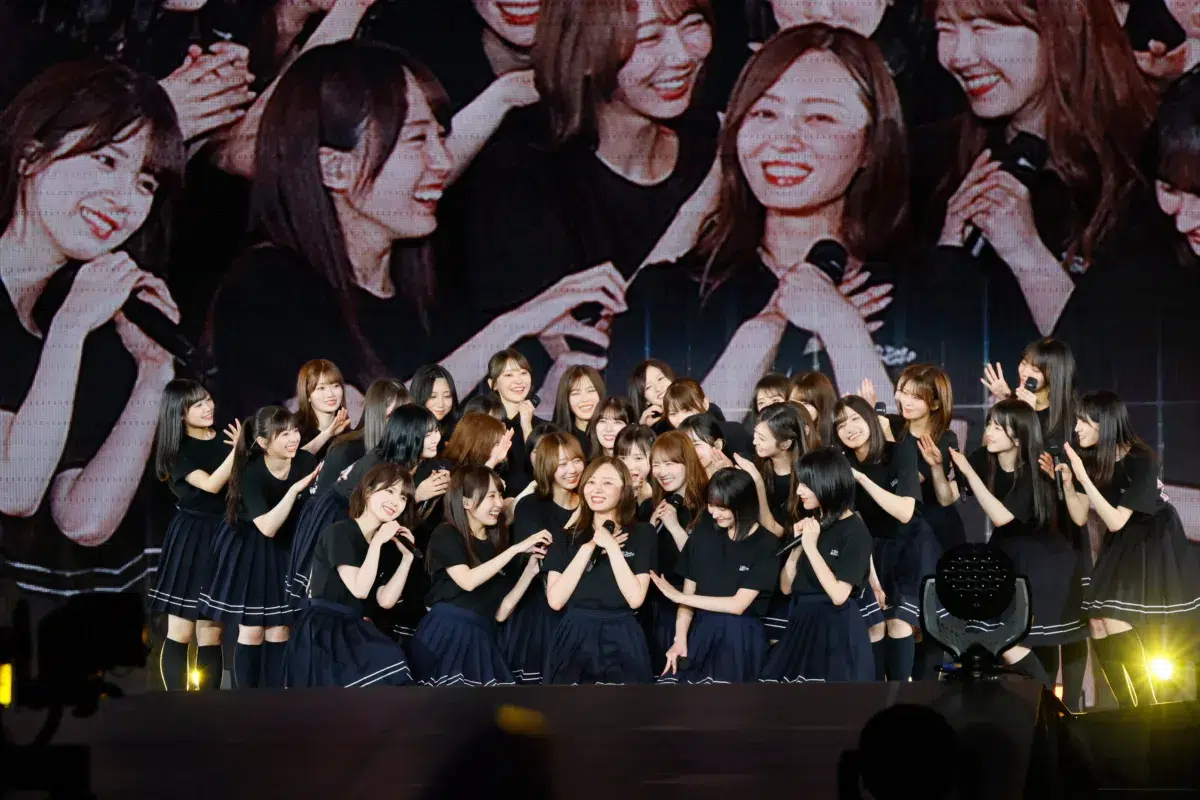 乃木坂46、満員の東京ドームで14回目の誕生日をお祝い！過去と未来を繋ぐ、乃木坂46の歴史を辿るバスラDAY1＆DAY2ライブレポートが到着！