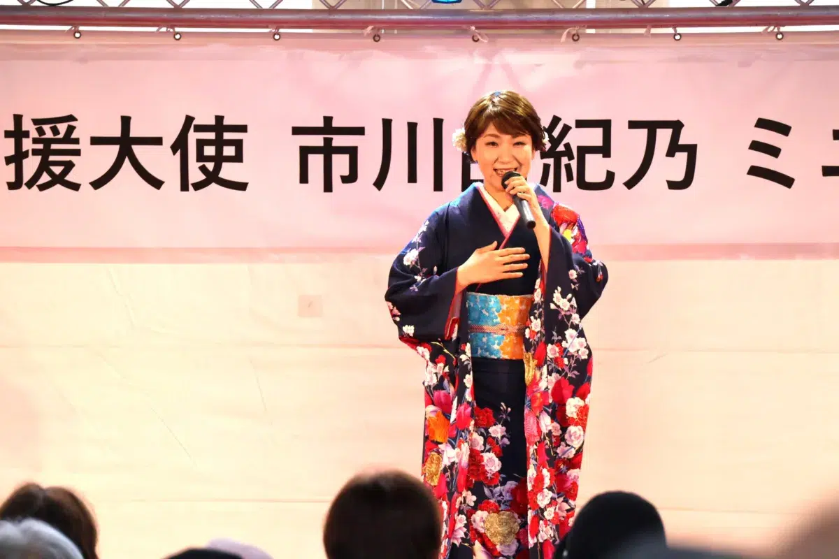 市川由紀乃、応援大使をつとめる福島県・国見町を６年ぶりに来訪！道の駅で新曲を熱唱！国見町のPRも。