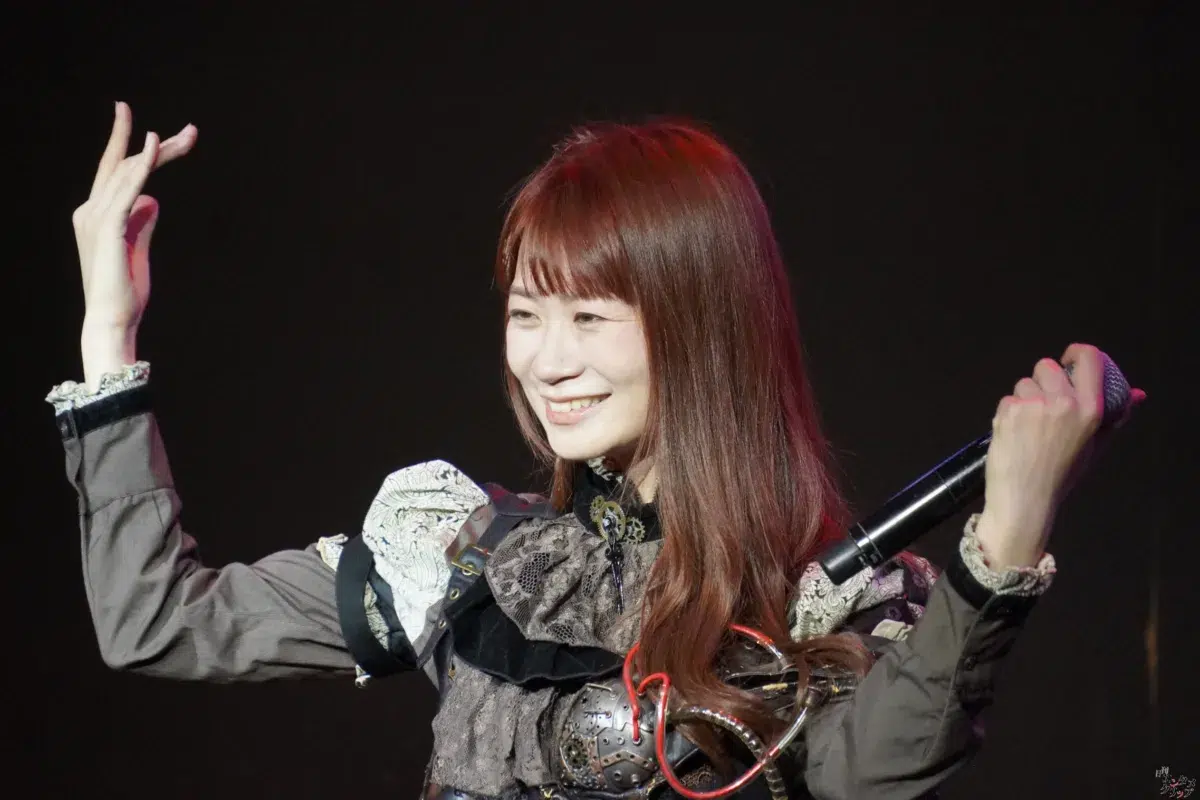 仮面女子・小島夕佳が魅せた無限の「スチガ愛」！初のソロ挑戦で見せたアイドル13年目の覚悟と、運命の6月26日のワンマンライブへ向けた熱い想いを語る
